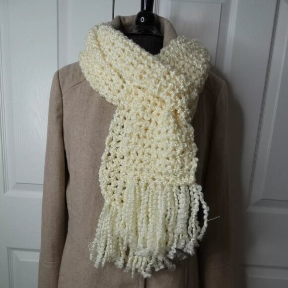 Cream White Scarf 90x5.5 Long Muffler Chunky Handmade Crochet Hand Knit USA NWT - Picture 1 of 6